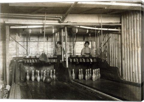 Bowling Alley Employees, New York