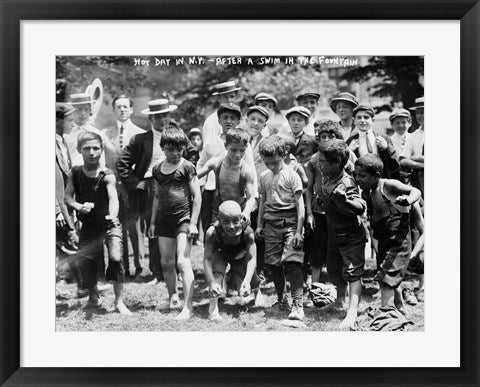 Framed Art After a Swim in the Fountain Wall Decor 18x24 Artwork