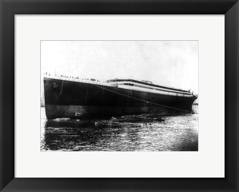 Framed Art The Titanic photograph Wall Decor 18x24 Artwork