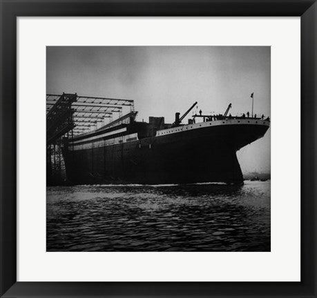 Framed Art Titanic Constructed at the Harland and Wolff Shipyard in Belfast Wall Decor 18x24 Artwork