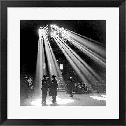 Framed Art Chicago Union Station 1943 Wall Decor 18x24 Artwork