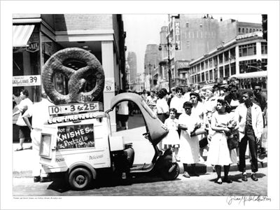 Framed Pretzel Vendor, Brooklyn, New York, 1956 by Merlis Collection