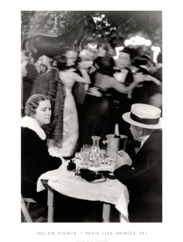 Paris dans les Anées 30 by Lucien Aigner Wall Art Décor 31 1/2 x 23 5/8 Art Print