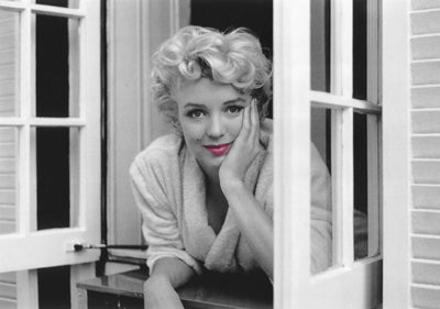 Framed Marilyn Monroe: Pink Lips, NYC, 1954 by Sam Shaw | 23 5/8 x 31 1/2 ...