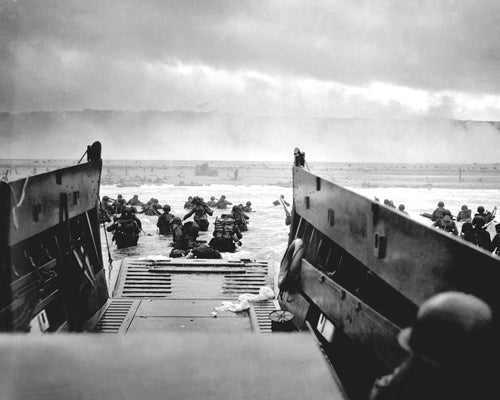 US Troops at Omaha Beach, Normandy, France, D-Day, 1944 by McMahan Photo Archive Wall Art Décor 8 x 10 Art Print