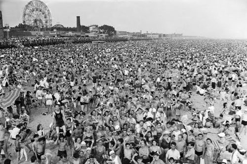 Coney Island 1940 Art Print | Vintage Bettmann Archive Wall Art Décor